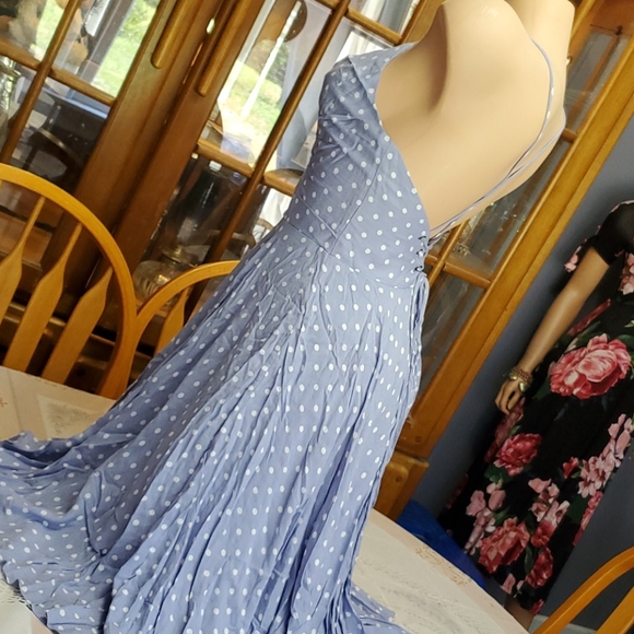 Check this gorgeous dress out!!! - Picture 6 of 13